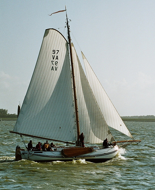 E1-VA97.jpg