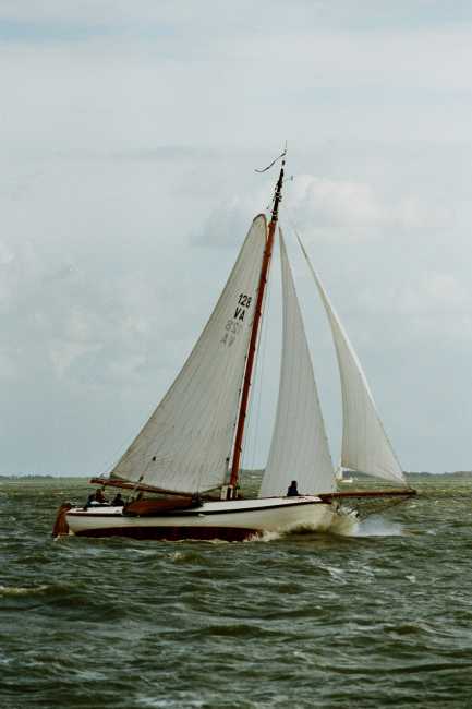 VA128 nu genaamd Ommeswaai