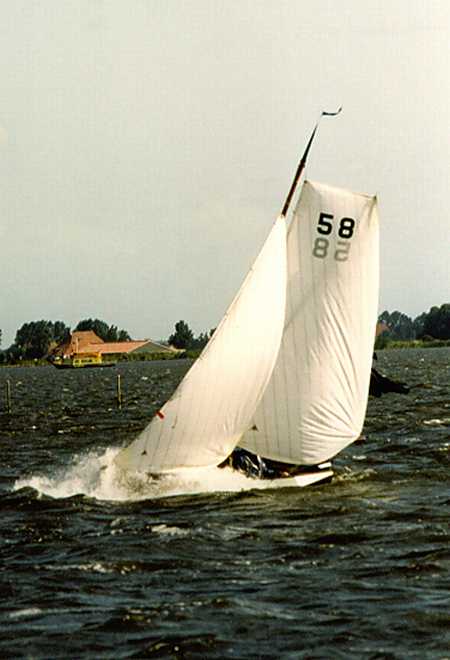 schouw58 tijdens kruis van Heeg
