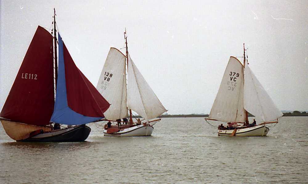 Lem-Ahoy 2000 de VB's en VC's bleven in de baai