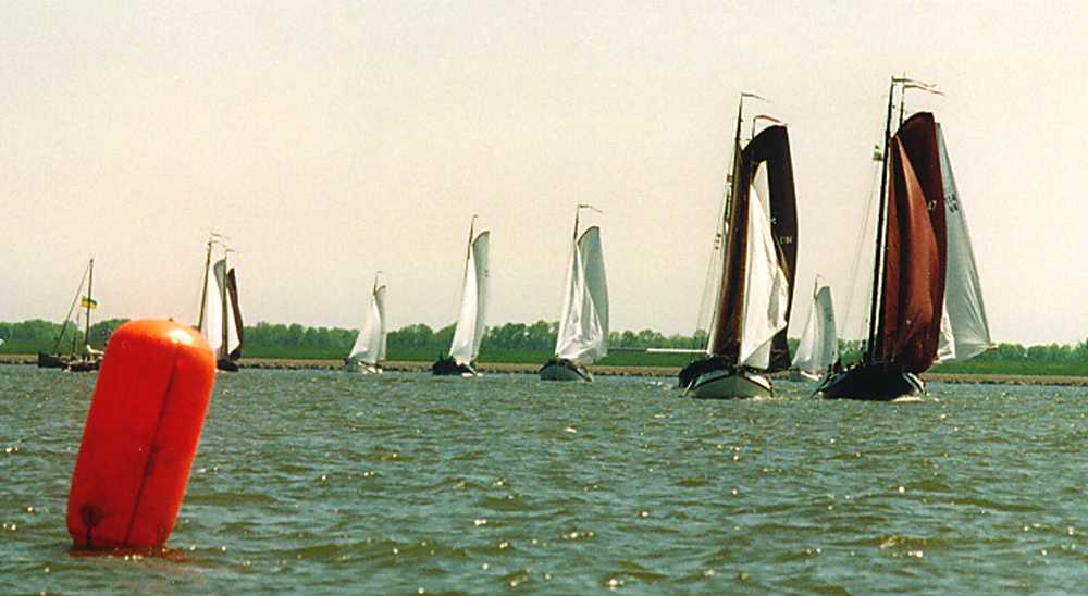 Lemmer Ahoy 2001,op naar startlijn