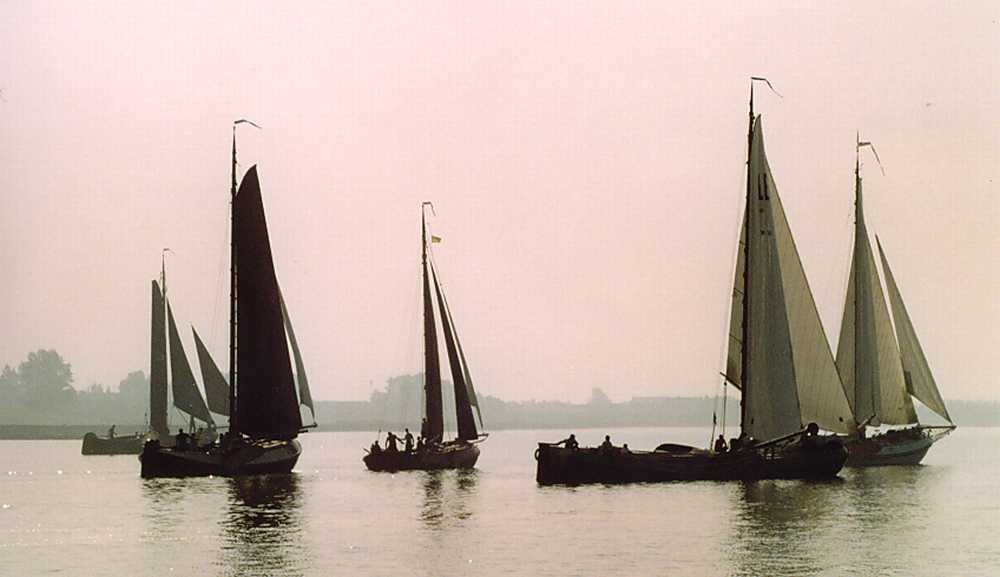 Een lange dag Van Hielpen  naar Lemmer'04