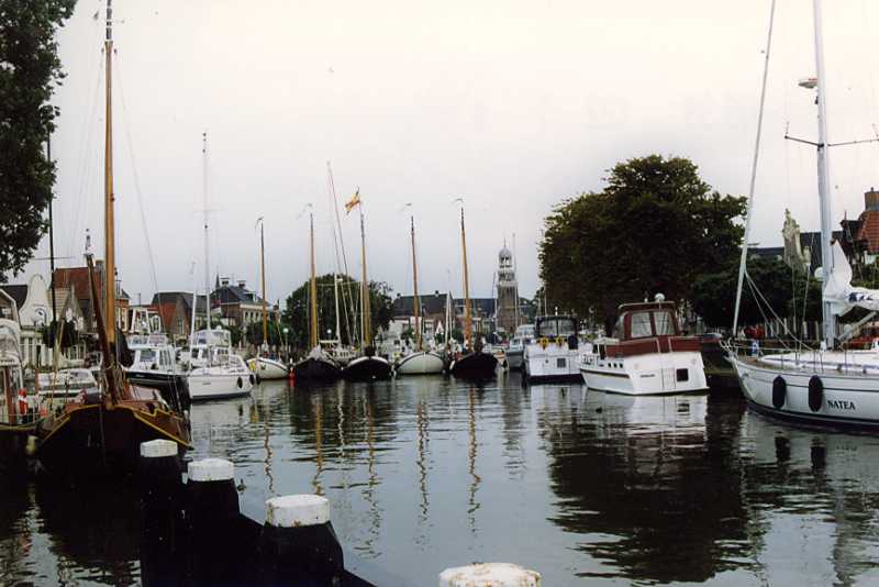 Wachten tot de brug open ging'tDok blokade'97