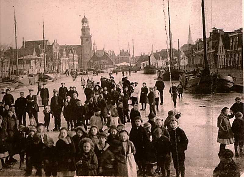 Wat doe je  als er ijs licht in Lemmer?