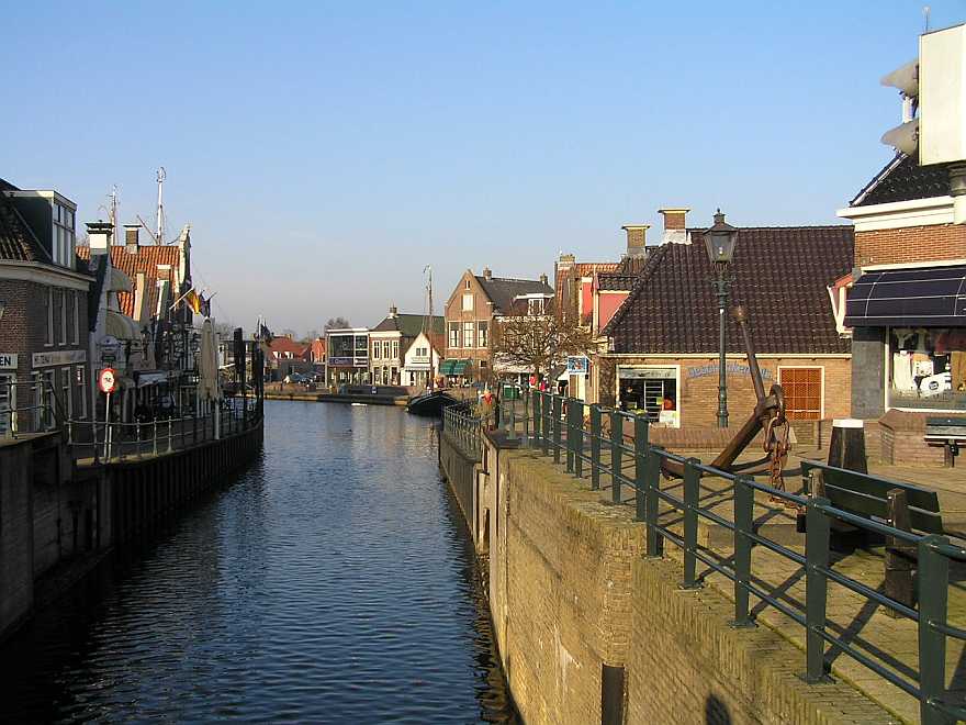 OS uit zelfde hoek tegenwoordig