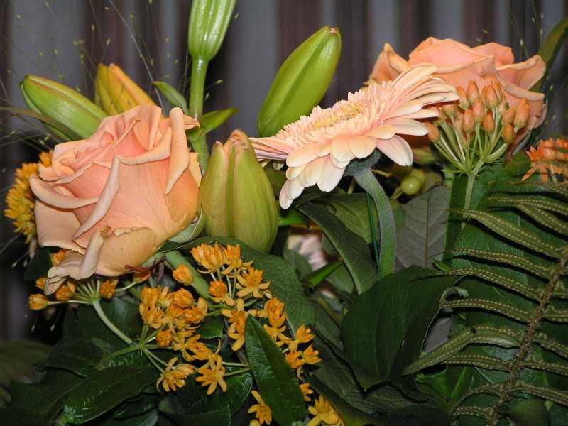 Bloemen voor het 45 jaar huwelijksfeest Ulla's ouders