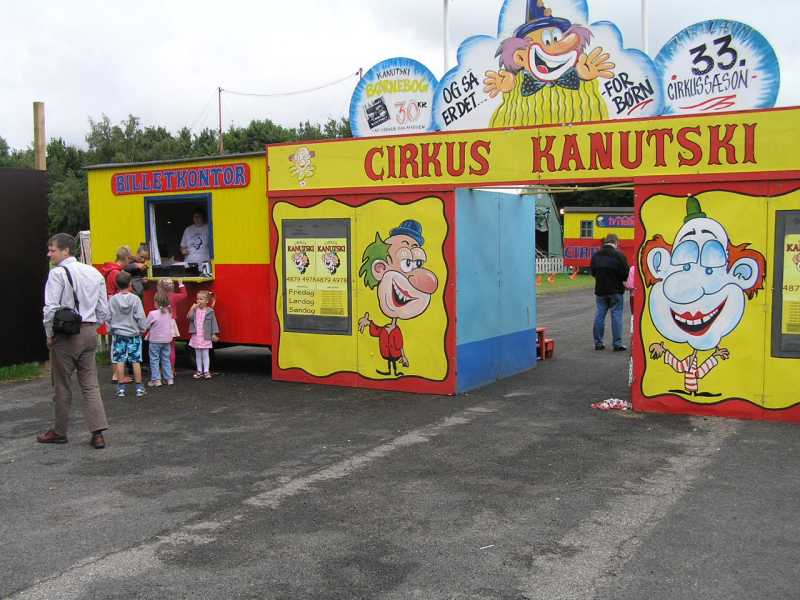 Even naar het kindercircus