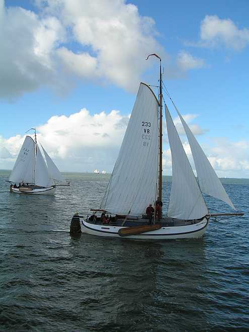 VB233 op weg naar een regenboog,VB132 ook