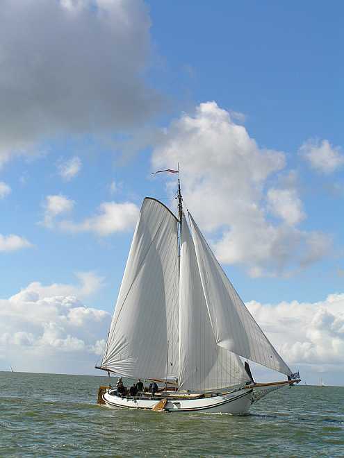 De voorpagina van wedstrijdt boekje 2005