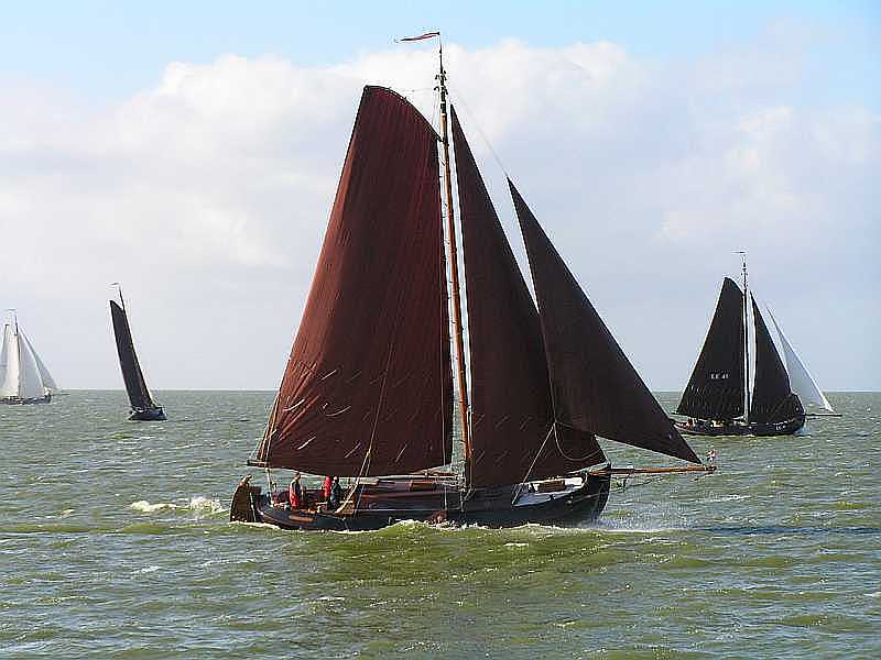 Tjoenster liet de boel nog al eens klapperen