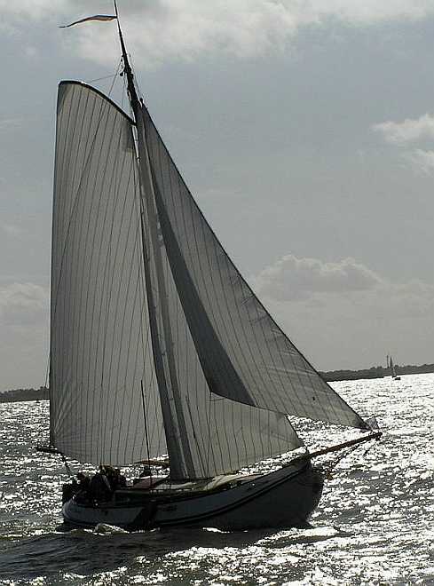 E.Wierdsma met de Menno Simons 4-5-5_5e