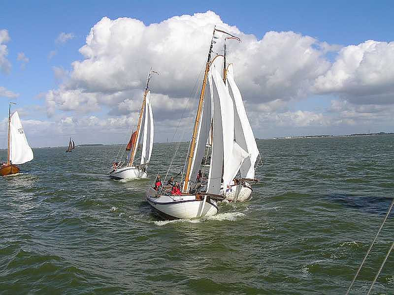 Aanloop VB's en klein 2okt FHR'05 3e wedstrijdt