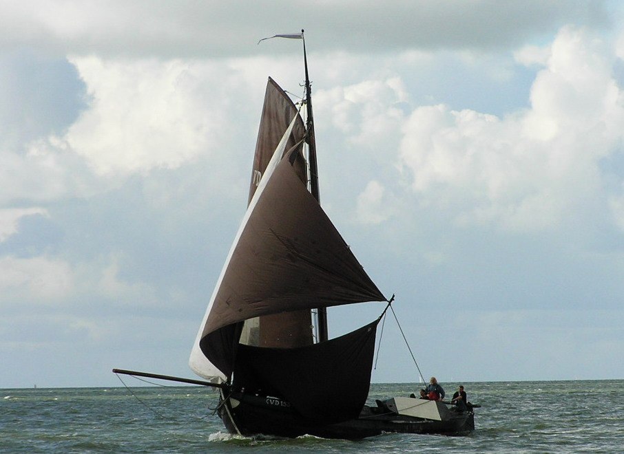 VD153 altijd al een snel schip 1e bij de Botters