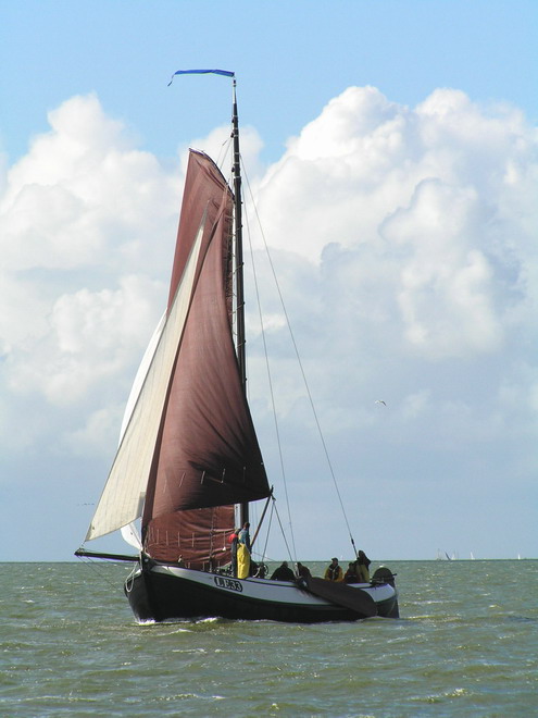 LE33 Eerste bij Lemsteraaken Groot ongemeten