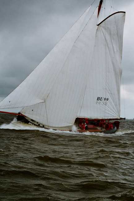 BU99 met slap doek '05