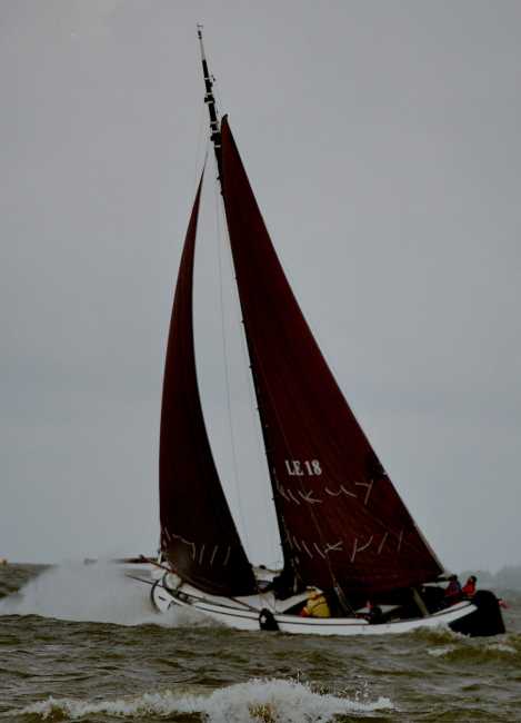 LE18  fotograaf niet aan boord